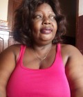 Dating Woman Cameroon to Yaoundé 3 : Saloma, 51 years